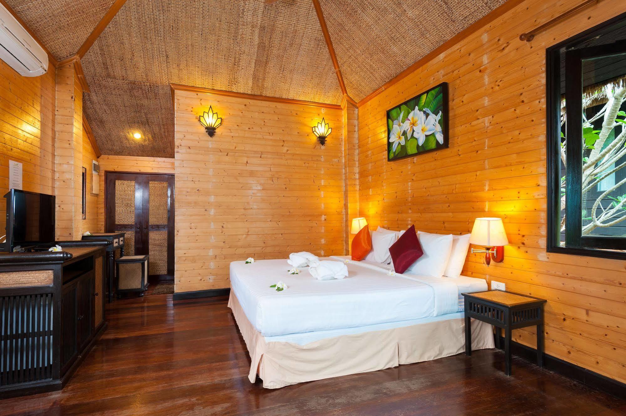 Palm Leaf Resort Ko Tao Luaran gambar